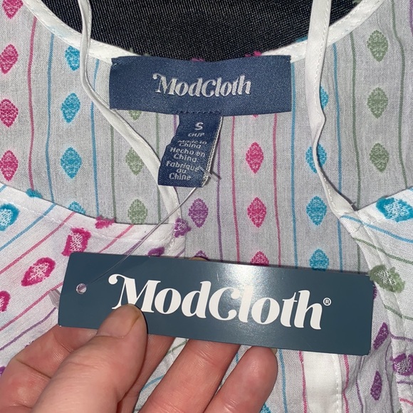 ModCloth White Embroidered Camisole Size Small NWT // FREE SHIPPING - Picture 7 of 7